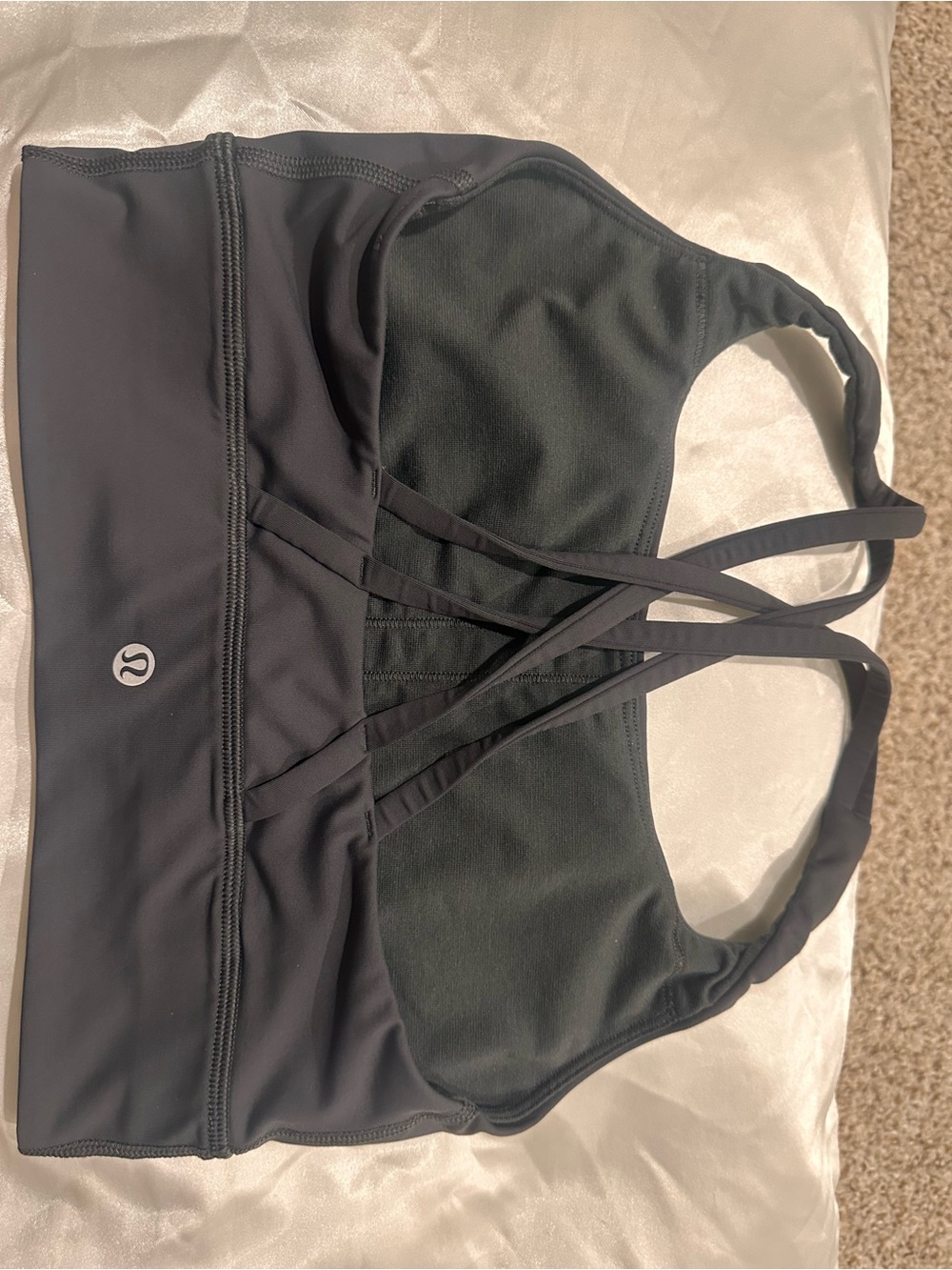 Lululemon Energy Bra Size 6 Graphite Grey - Picture 3 of 8